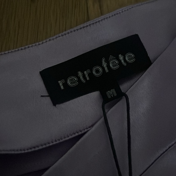 Dove Top in Lilac and Dehl Skirt in Lilac by Retrofete - Picture 9 of 11